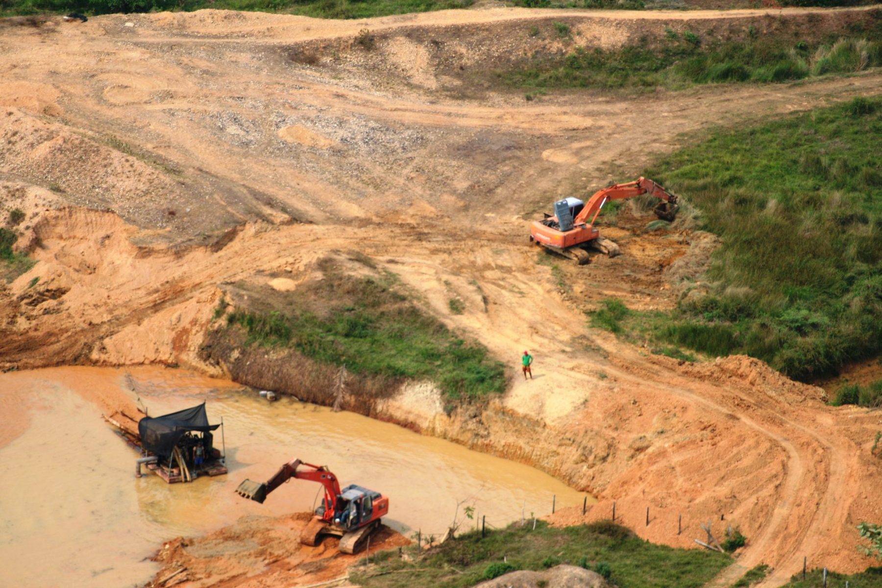 VEN-Illegal-Mining-and-ELN_1
